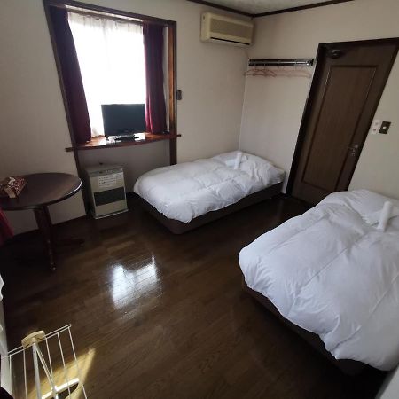 Hakuba Powder Republic Bed & Breakfast ภายนอก รูปภาพ