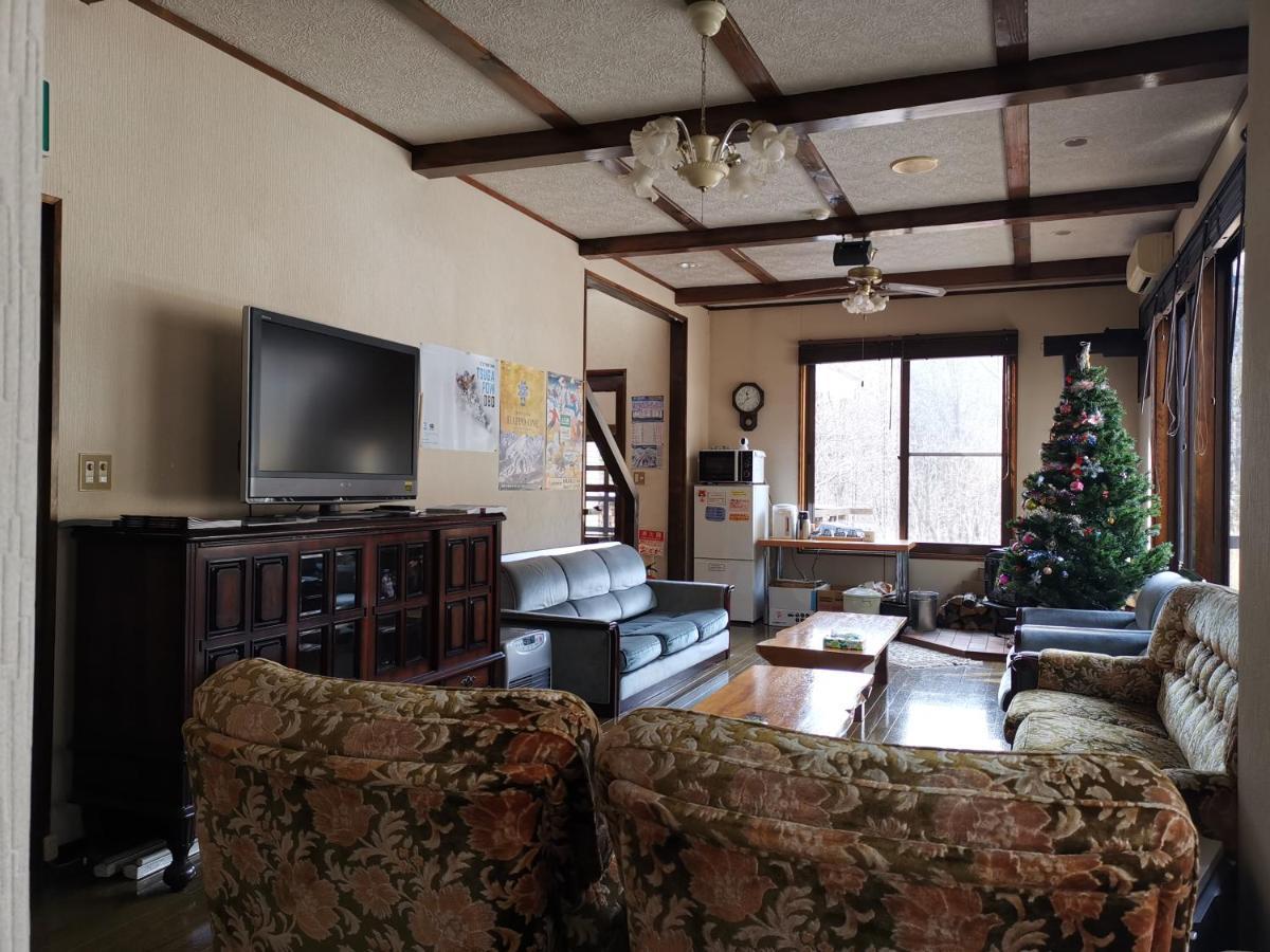 Hakuba Powder Republic Bed & Breakfast ภายนอก รูปภาพ